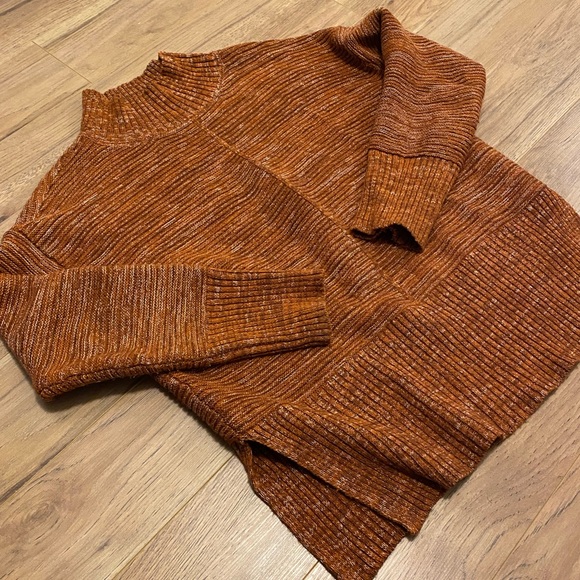 Dynamite knit sweater - Picture 2 of 3